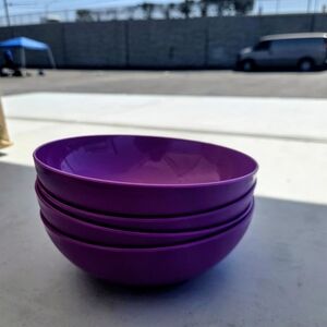 Tupperware Purple Bowls 700 ml Set Of 4